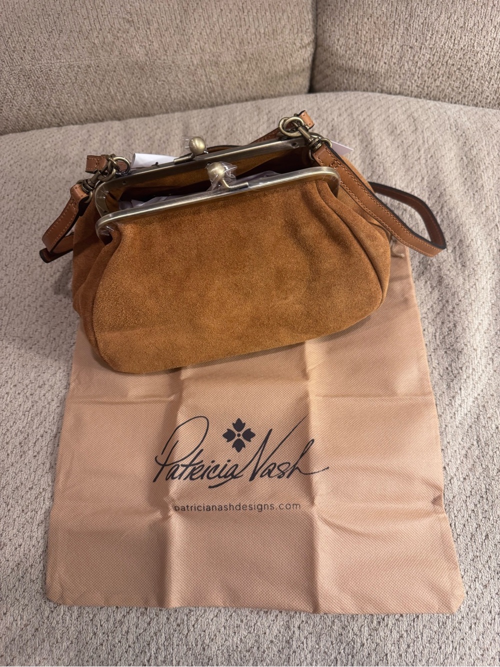 Suede Kiss-Lock Patricia Nash Crossbody Bag in Caramel - Picture 8 of 11